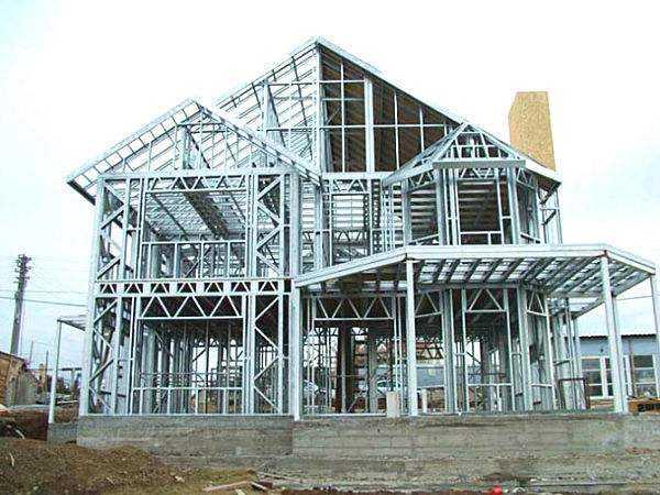嘉峪关钢结构建筑的腐蚀问题应该如何预防